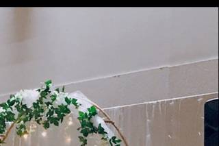 Bella's Custom Cakes - 13