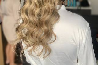 Bombshell Makeovers - 66