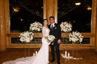 Petal and Bean Floral and Event Planning - 10