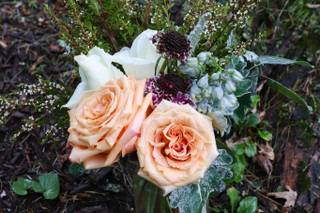 Loreta Daka Floral Boutique - 107