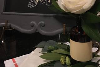 Table & Tulip - 35