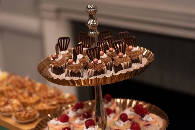 Santoni's Marketplace and Catering 5