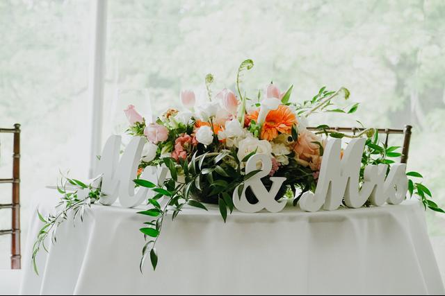 Bumblebee's Flowers & Gifts - 1