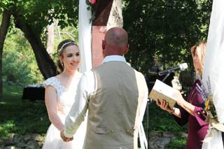 Wedding Officiant Eileen - 35