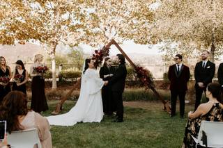 Rev. Mercy - Bilingual Wedding Officiant - 29