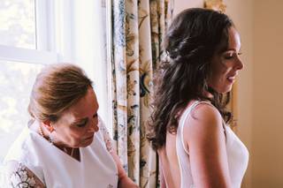 Timless Salon & Bridal Studio - 45