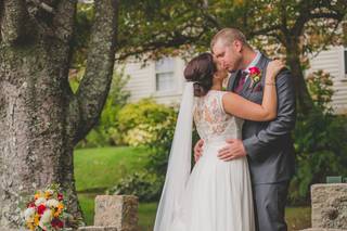 Mariolka's Bridal Boutique - 9