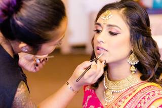 The Hair and Makeup Gypsy - 37