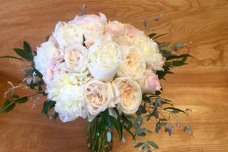 Fireside Floral Studio - 47