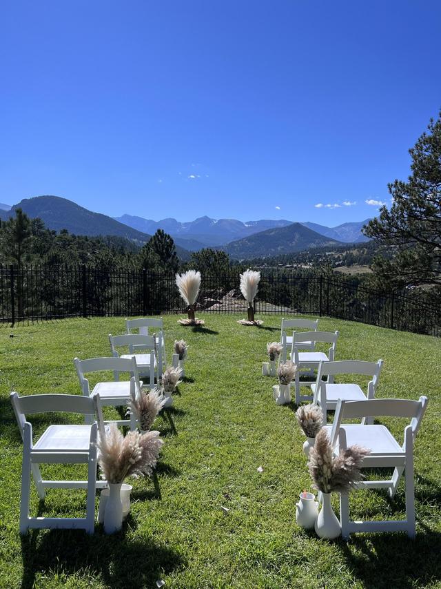 The View Restaurant at the Historic Crags Lodge - 2