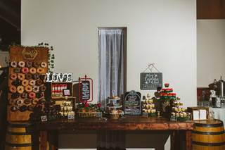 Molly's Cupcakes - 34