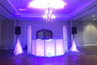 Jade DJ Entertainment, DJ Joey G. - 21