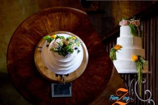 Holly's Cakes LLC - 35