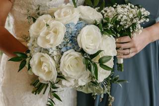 Felthousen's Florist & Greenhouse - 26