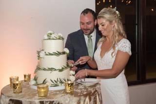 Flour & Bloom Cakes - 36