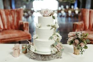 Hallmark Cakes - 15