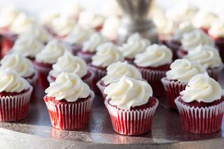 Sweet-Em's Cake Shoppe - 7
