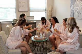 Pellegrino's Salon & Suite - 19