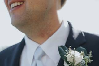 Sacred Romance Floral Design & Event Planning - 6