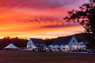 Bear Mountain Inn + Barn - 93