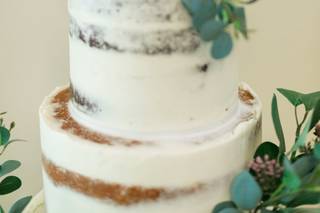 Confections of a Cake - 32