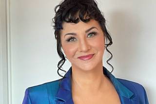 Amy Sparks' Makeup - 9
