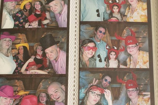 Snapsterbooth Photo Booth 4