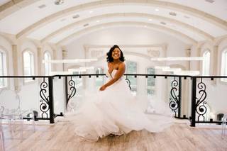 Kite's Wedding Gown Specialists - 16
