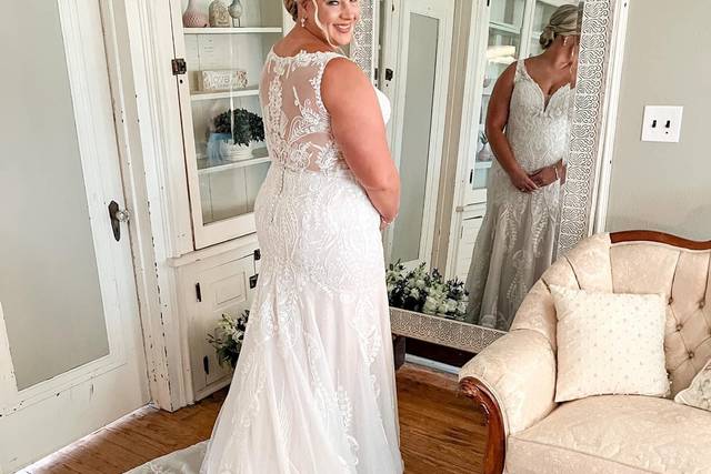Wolsfelt's Bridal 4
