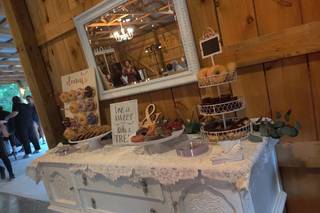 24 Blackbirds Cafe and Market - 19