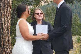 Joann McGregor Wedding Officiant - 39