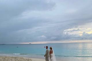 Bahamas Weddings By The Sea - 37