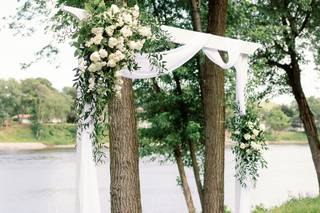 Christina Marie Events & Floral - 6