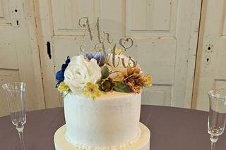 Aunt Angie's Cakery - 4