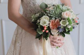 Carbonneau Bridal & Formalwear - 14