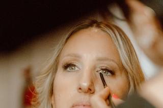 OnLoKtionMakeup Artistry - 5