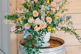 Colonial Florist - 5