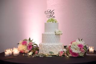 Lesley's Creative Cakes - 12