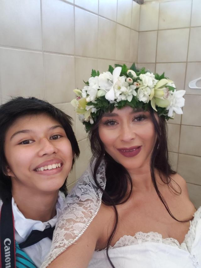 Thealohamakeup - 1