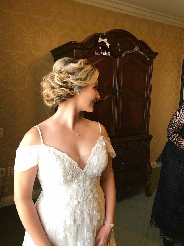 Swell Beauty Hair & Makeup Artistry - 2