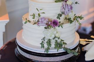 Calandra's Bakery - 36