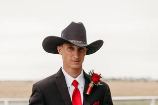 Alvin Tuxedos & Formal Wear - 14