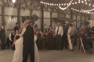 The Barn at Mazak Ranch - 26