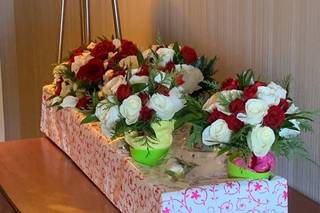With All My Heart Floral Design Studio - 24
