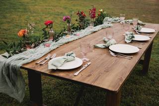 Ay, Poppy Floral & Event Decor - 15