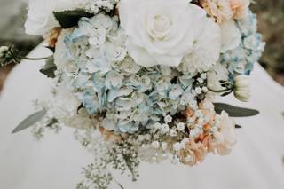 Dreyer House Florals - 109