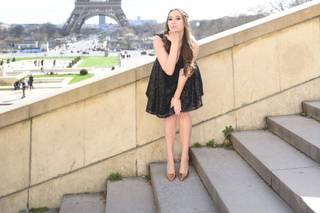 Kiss Me in Paris - 4