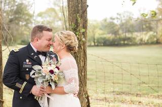 Angela Lynn Photos - 19