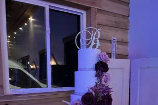 Louisa's Homemades - 25