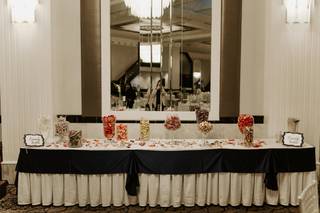 Georgios Banquets, Quality Inn & Suites Conference Centre - 18